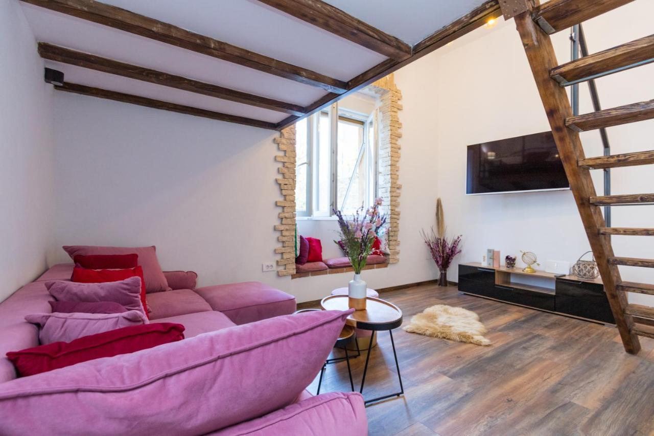 Lorenzo Apartment *