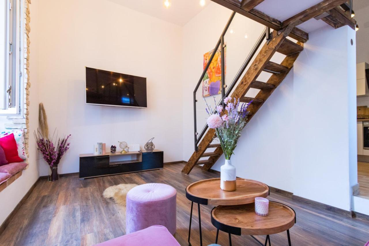 Lorenzo Apartment